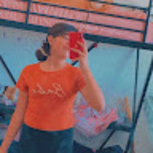 Meet your Posher, Alizae